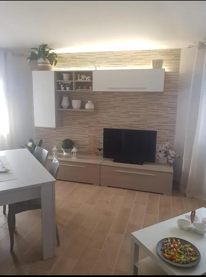 Villa La Casa Delle Rose 2 Giba 0*,  Italia